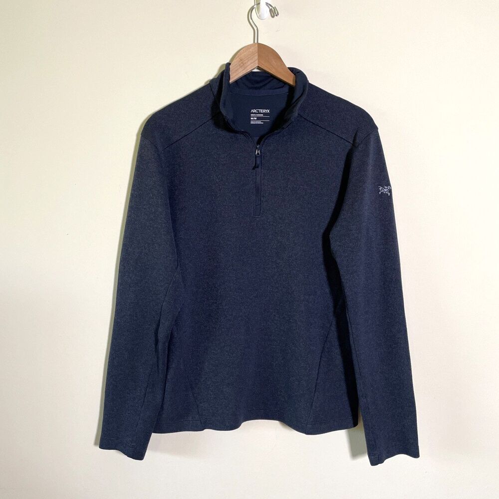Arc’teryx Covert LT Sweater Mens Sz M Navy Blue 1/2 Zip Fleece Pullover Outdoor